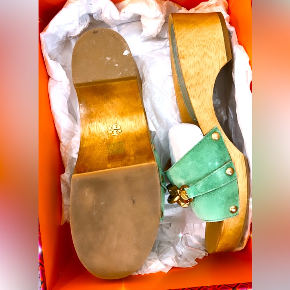 JESSA CLOG SANDAL NAT SUEDE